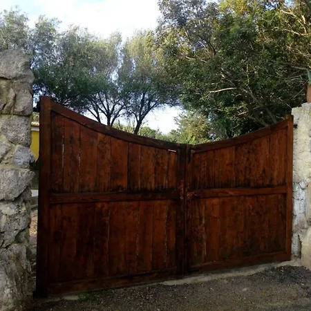Il Nido Dei Gabbiani 3* Porto Pollo